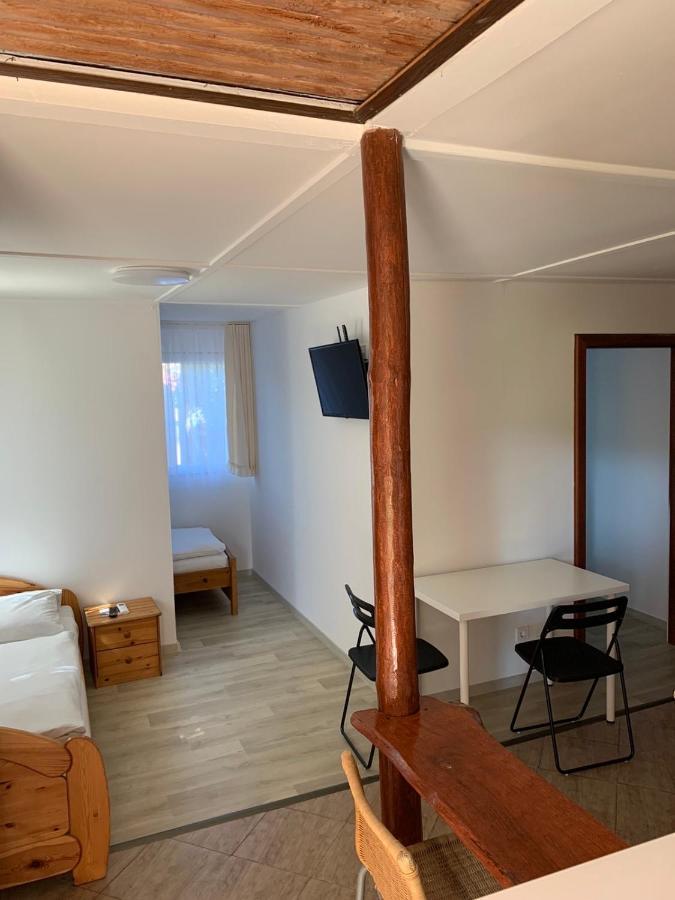 Mineral Apartman Crystal Sostofurdo Bagian luar foto